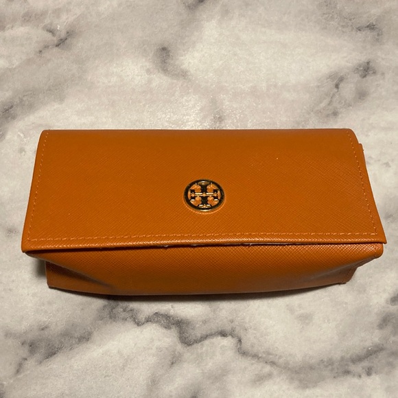 Tory Burch Accessories - Tory Burch